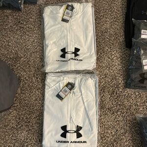 2 white Under Armour STORM Jackets for sale. 1 is XXXL and 1 is XXXXL.